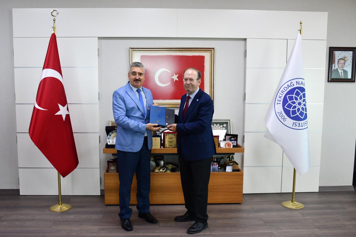 PROF. DR. YUSUF KAPLAN’DAN REKTÖRÜMÜZE ZİYARET