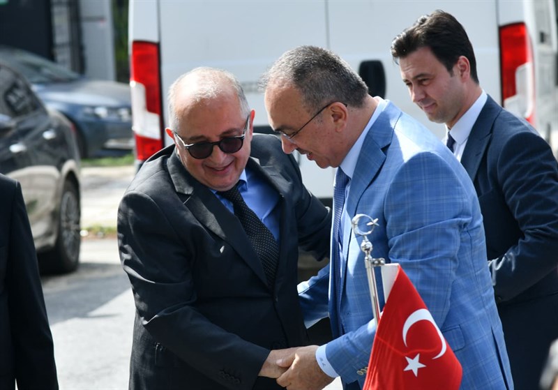 Vali Soytürk 112 Acil Sağlık Hizmetleri İstasyonu Yaptıran Hayırsevere “Teşekkür Belgesi” Takdim Etti