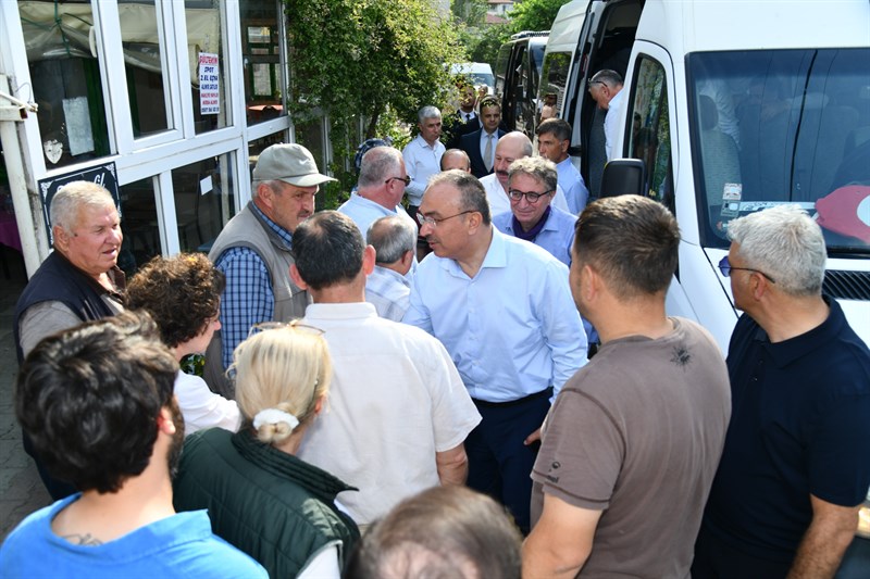 Vali Soytürk Uçmakdere Mahallesi’ni Ziyaret Etti