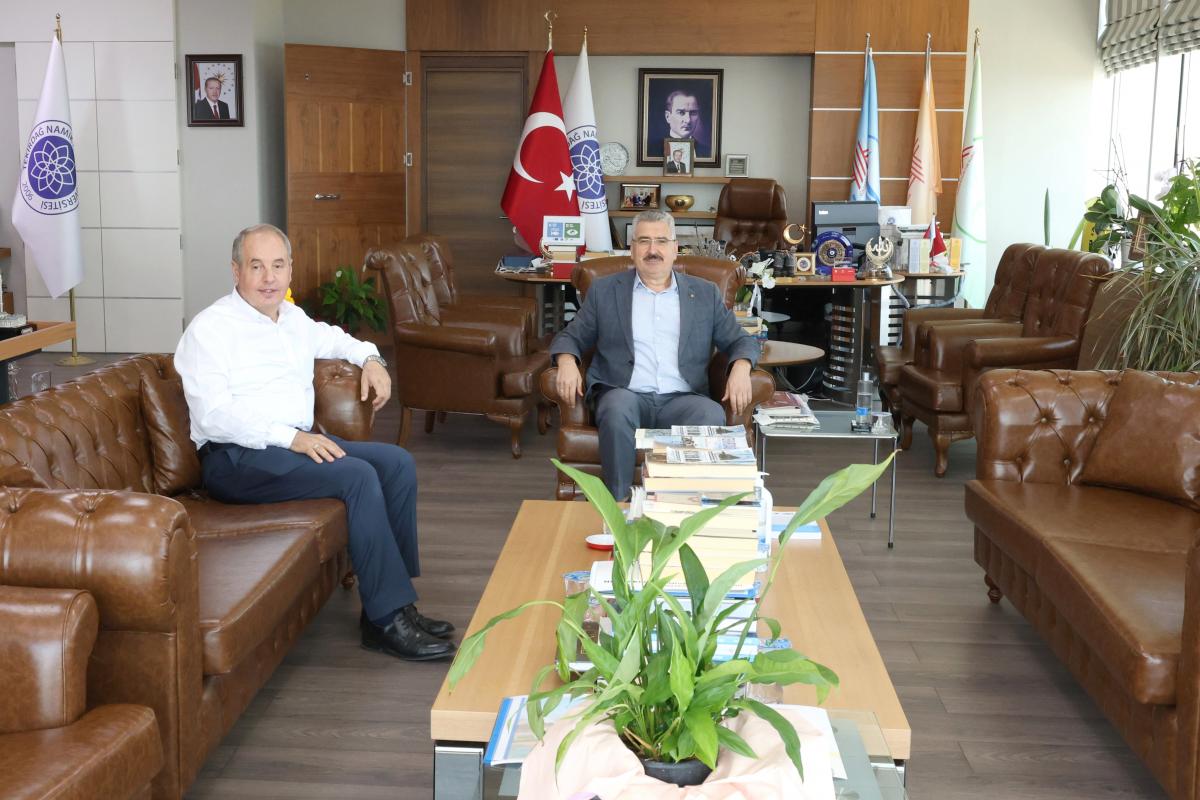 İŞKUR TEKİRDAĞ İL MÜDÜRÜNDEN REKTÖRÜMÜZE NEZAKET ZİYARETİ