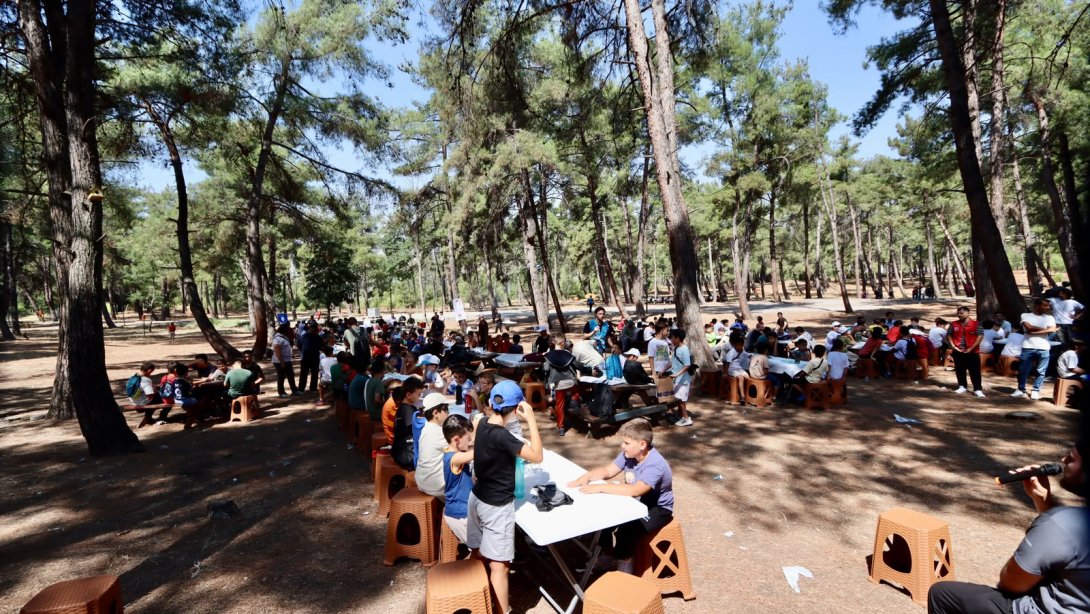 İl Millî Eğitim Müdürü Dr. Aziz Yeniyol, Tekirdağ Yaz Okulları Piknik Programına Katıldı