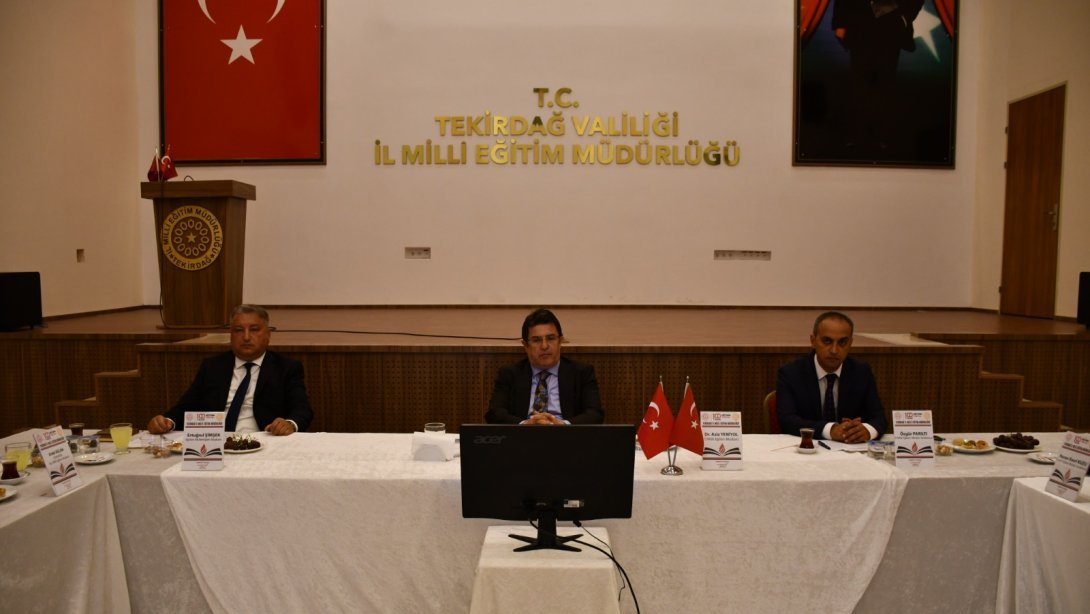 İlçe Millî Eğitim Müdürleri Toplantısı Gerçekleştirildi