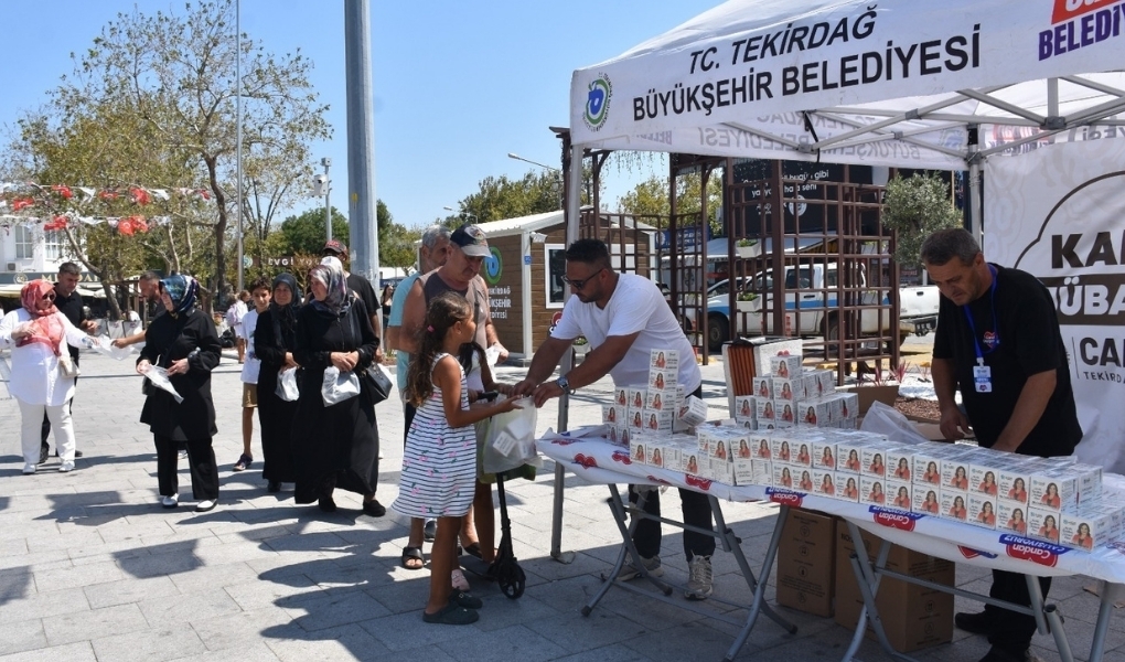 TEKİRDAĞ’DA KANDİLİN PAYLAŞMA RUHU YAŞATILDI
