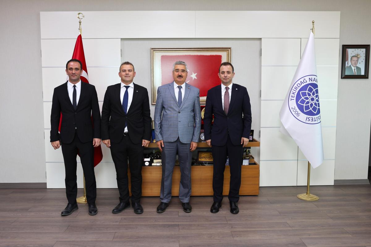 VAKIF BANK TEKİRDAĞ BÖLGE MÜDÜRLÜĞÜNDEN REKTÖRÜMÜZE ZİYARET