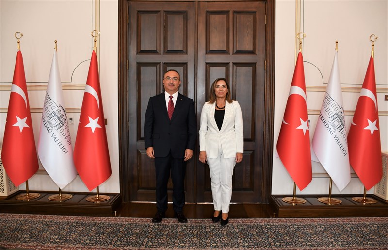 Başkan Yüceer Vali Soytürk’ü 1. Uluslararası Gastronomi ve Bağcılık Festivali’ne Davet Etti