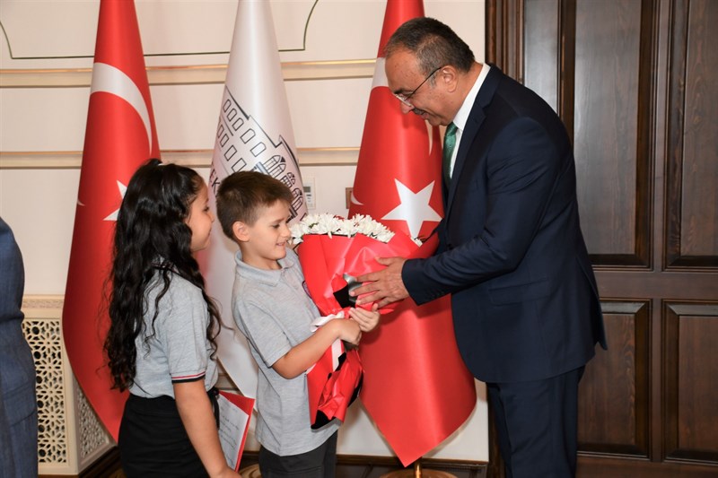 İlköğretim Haftası Etkinlikleri Kapsamında Vali Soytürk’e Ziyaret