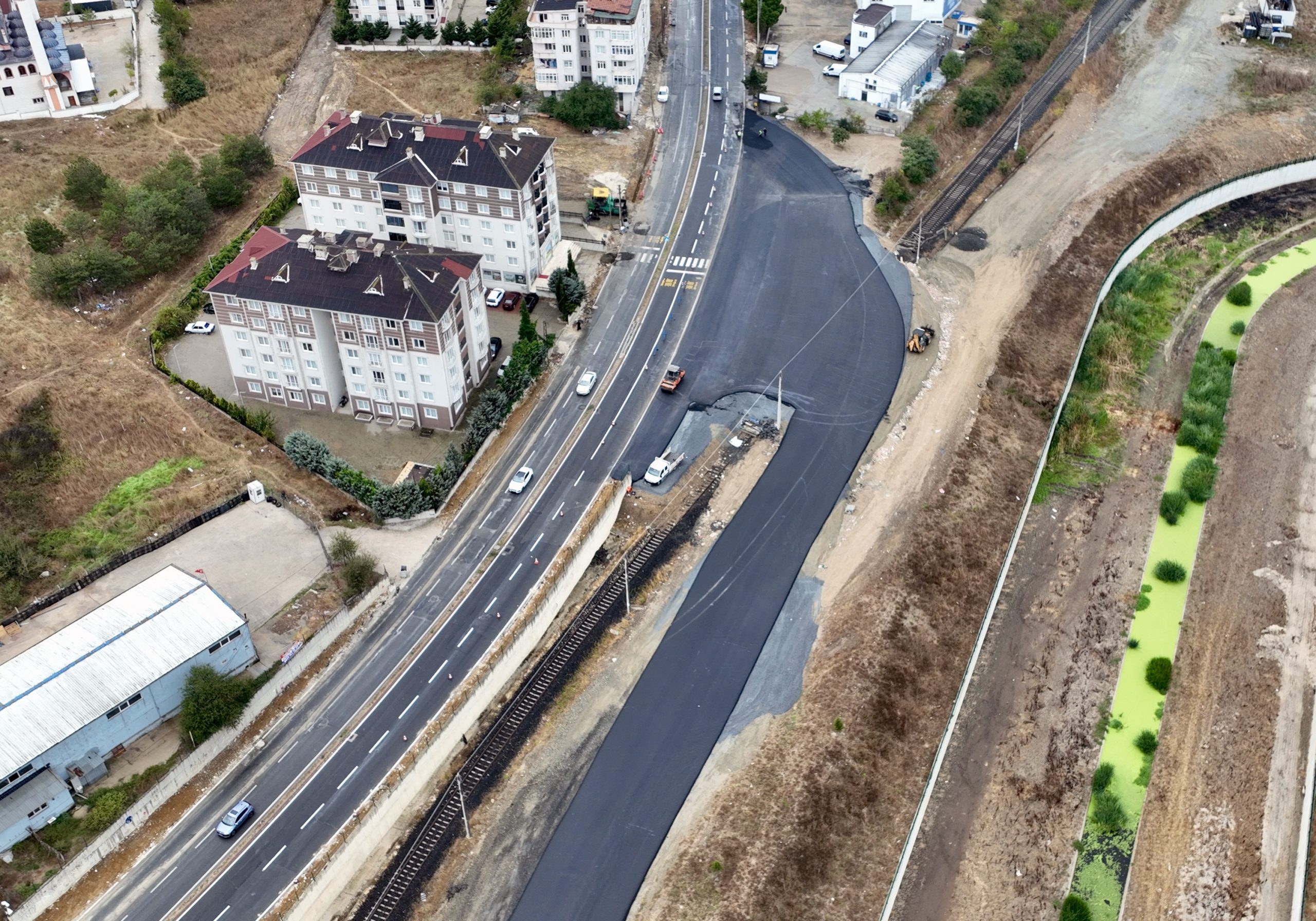 İSTASYON MAHALLESİ – AMBARDERE BAĞLANTI YOLU TAMAMLANDI
