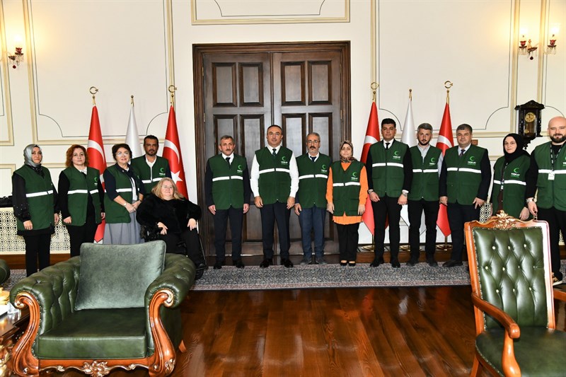 Yeşilay Tekirdağ Şubesi Yeni Başkanı Erdoğan Vali Soytürk’ü Ziyaret Etti